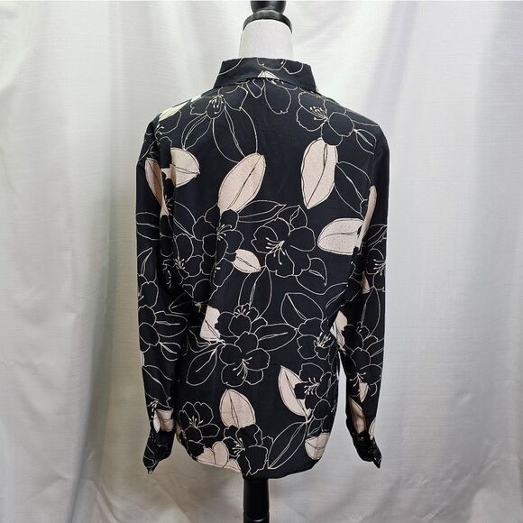 MaxMara Vintage Black and Cream Floral Silk Button Front Blouse Size 10 - Picture 10 of 10